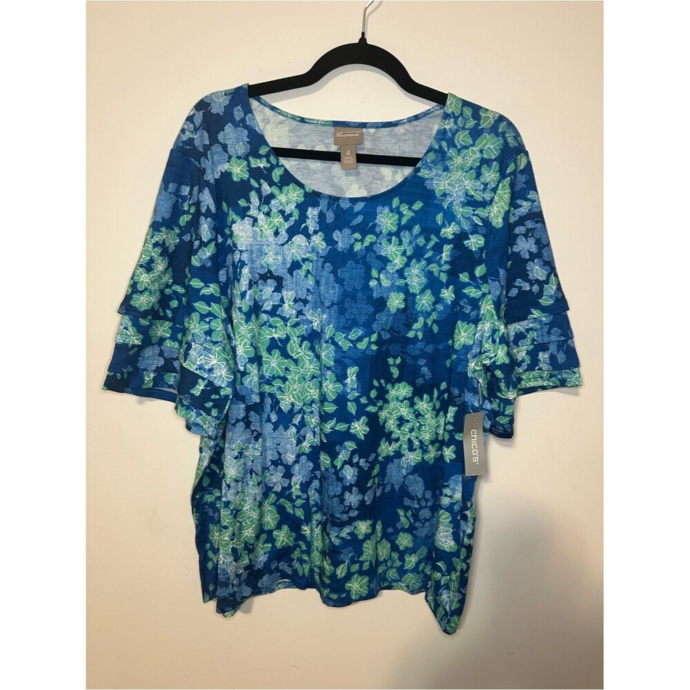 Chico’s Floral Pattern Scoop Neck Top SZ 4 Tier Flutter Short Sleeve Color Navy